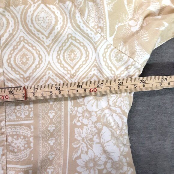 Drapers & Damons Woman's Top Size 14P, Pockets, Beige/White, Button Closure - Picture 5 of 8